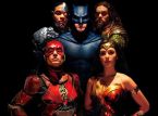 DC tekee yhteistyötä Skechersin kanssa supersankarien inspiroimien kenkien sarjassa