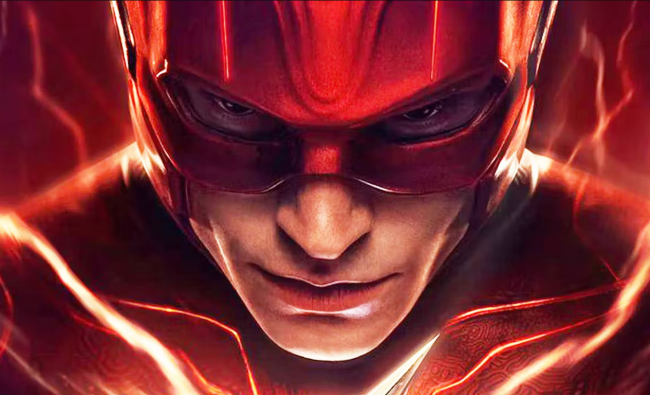 Ezra Miller jatkaa The Flashin roolissa