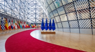 Reaktiot johtajilta, joiden maita Trumpin Grönlantiin liittyvät tullit koskivat