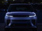 Land Rover esittelee eritt&auml;in rajoitetun uuden Range Rover Winter Duskin