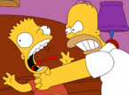 Homer Simpson kuristamassa Bartia on taakse jäänyttä aikaa
