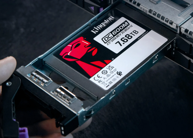 Kingston DC600M Data Center 2.5" SATA SSD