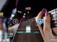 Guitar Hero Liven hauskassa trailerissa revittelevät Lenny Kravitz ja James Franco