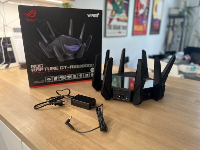 Asus ROG Rapture GT-AXE16000, sitä suositella voi reitittimeksi