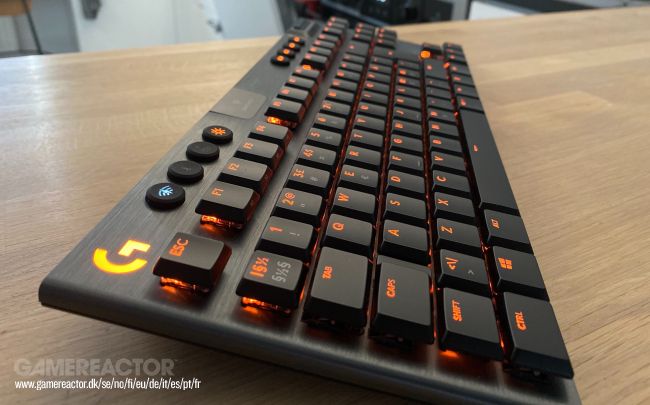 Logitech G915 TKL Lightspeed (Tactile)
