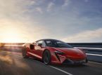 McLaren taistelee sähköautoliikettä vastaan lupaamalla lisää V8-hybridejä