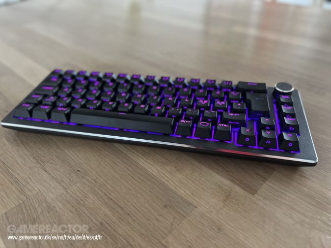 Cooler Master CK721 (Cherry Red)