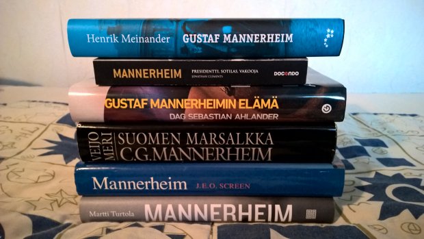 Mikä Mannerheimin elämäkerta kannattaa lukea?